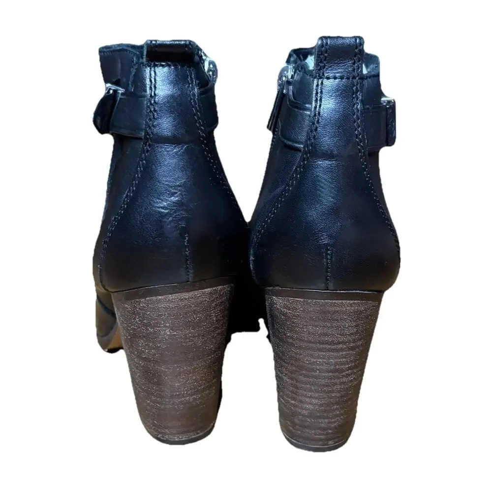 COACH Hewes Safari Black Leather Ankle Booties A6841 Block Heel Women's Size 6.5